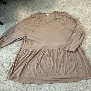 Ribbed chic soul tunic with buttons. 3xl